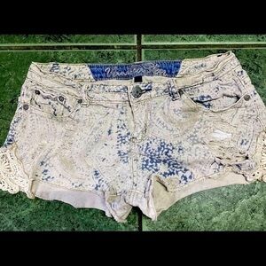 Vanilla Star ⭐️ size 9